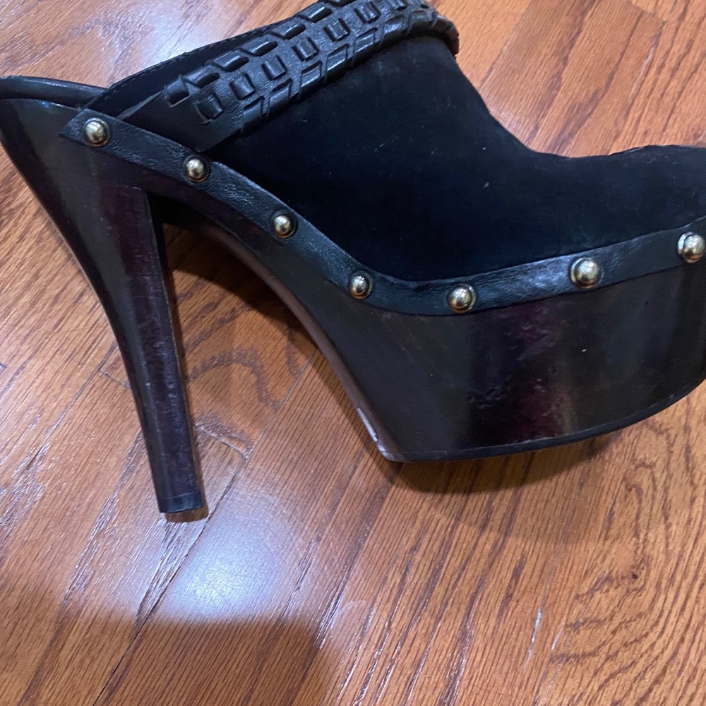 Gucci Janis Black Suede Clog